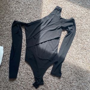 Fashion Nova cut out bodysuit